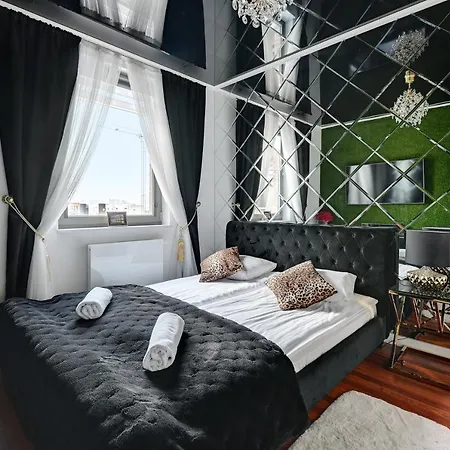 Grand - Garden Gates Apartament *