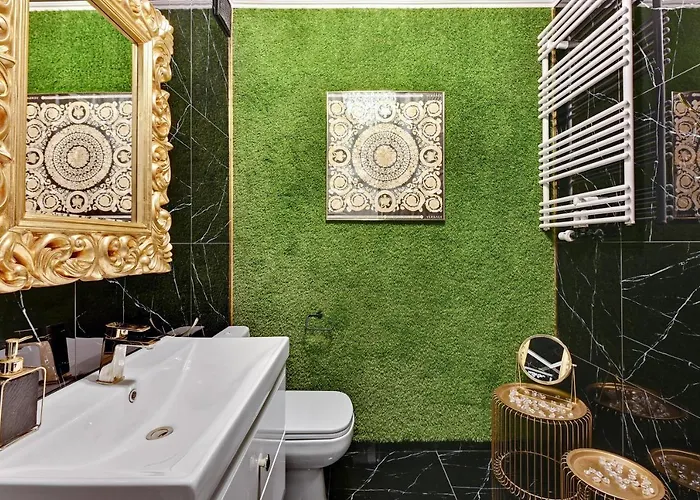 Grand - Garden Gates *