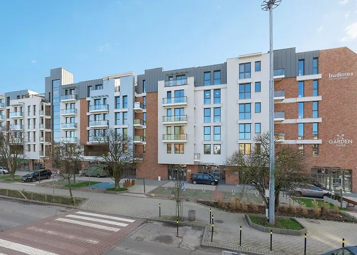 Grand - Garden Gates